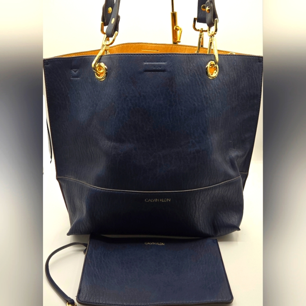 CALVIN KLEIN Tote w/ Wristlet Navy Gold Detachable Crossbody Strap Dust Bag